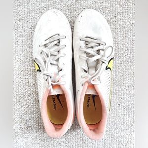 Nike cleats Tiempo Legend 9 Academy MG 'Phantom Yellow Strike'